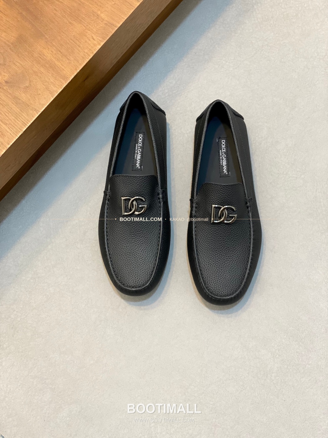 돌체앤가바나 송아지가죽 로고 드라이빙 슬립온 로퍼 Dolce & Gabbana Calfskin Logo Driving Slip-On Loafers 1