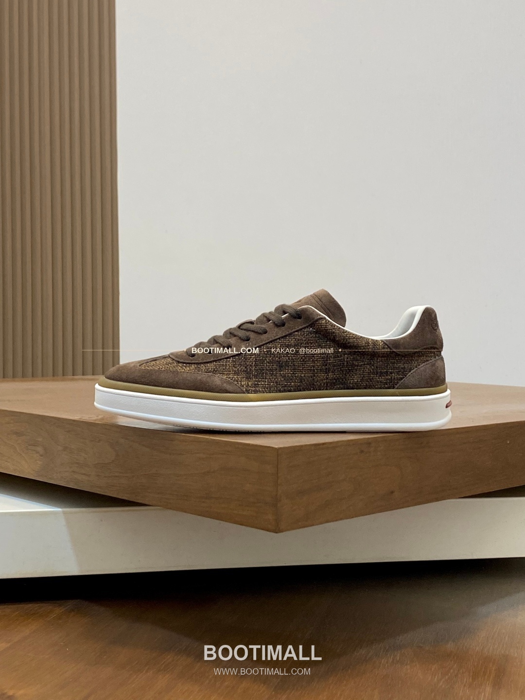 로로피아나 페코라네라 울 레더트림 로고 스니커즈 브라운 Loro Piana Pecora Nera Wool Leather Trim Logo Sneakers 2