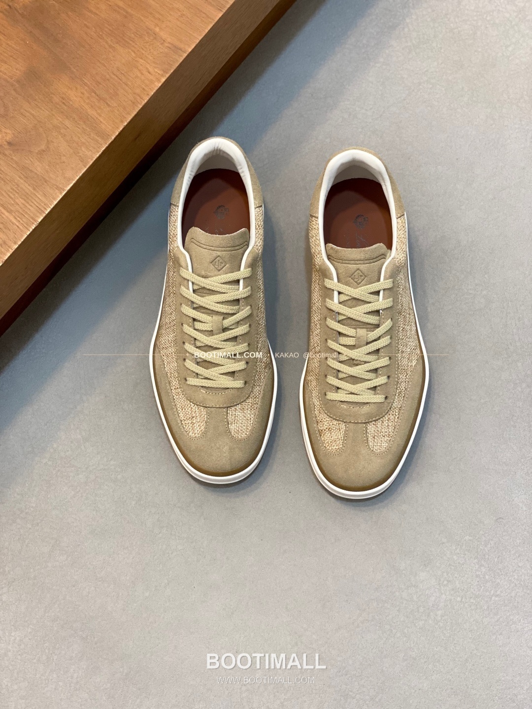 로로피아나 페코라네라 울 레더트림 로고 스니커즈 라이트브라운 Loro Piana Pecora Nera Wool Leather Trim Logo Sneakers 1