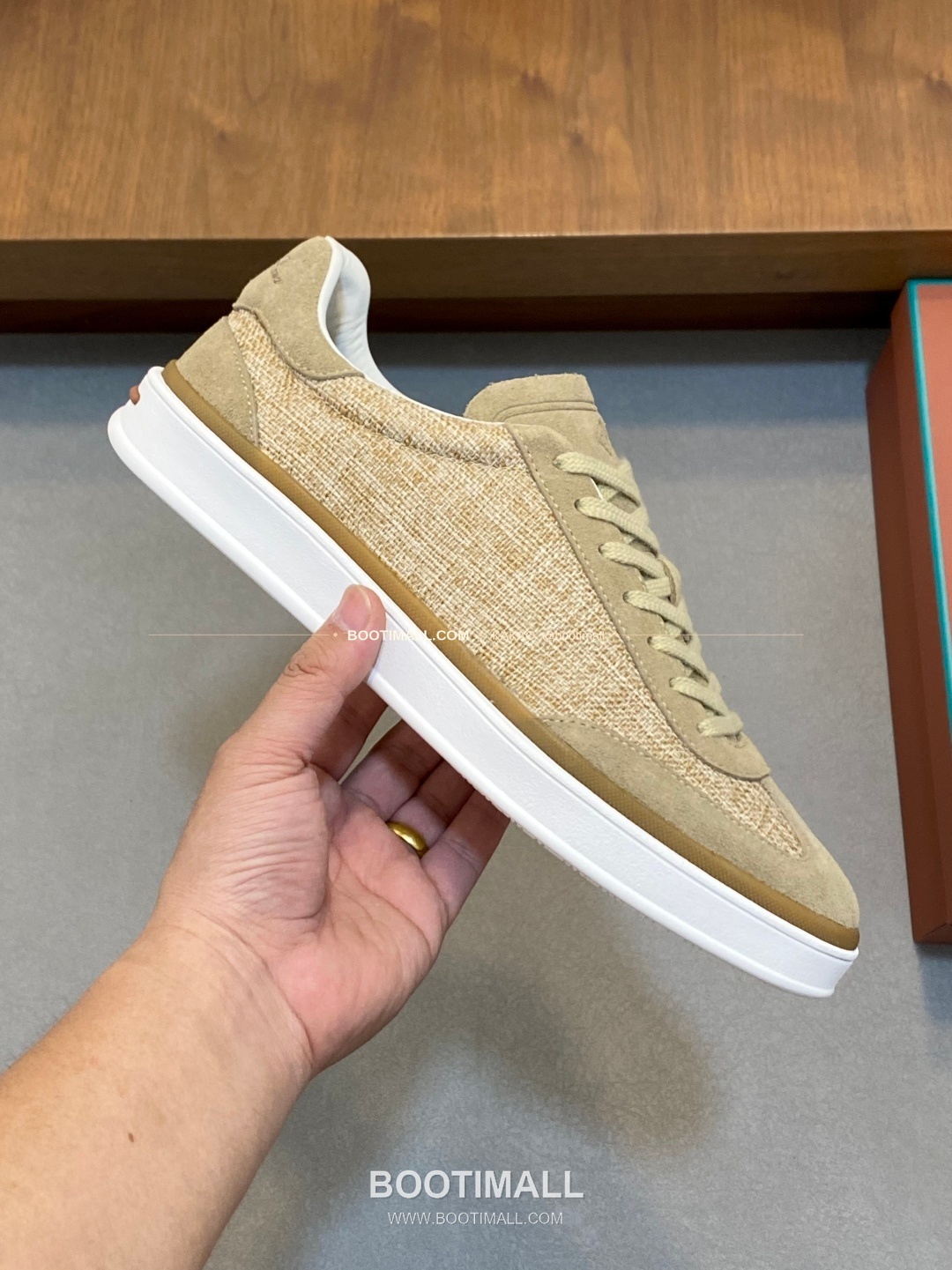 로로피아나 페코라네라 울 레더트림 로고 스니커즈 라이트브라운 Loro Piana Pecora Nera Wool Leather Trim Logo Sneakers 4