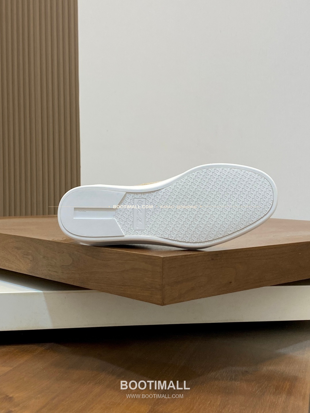 로로피아나 페코라네라 울 레더트림 로고 스니커즈 라이트브라운 Loro Piana Pecora Nera Wool Leather Trim Logo Sneakers 9