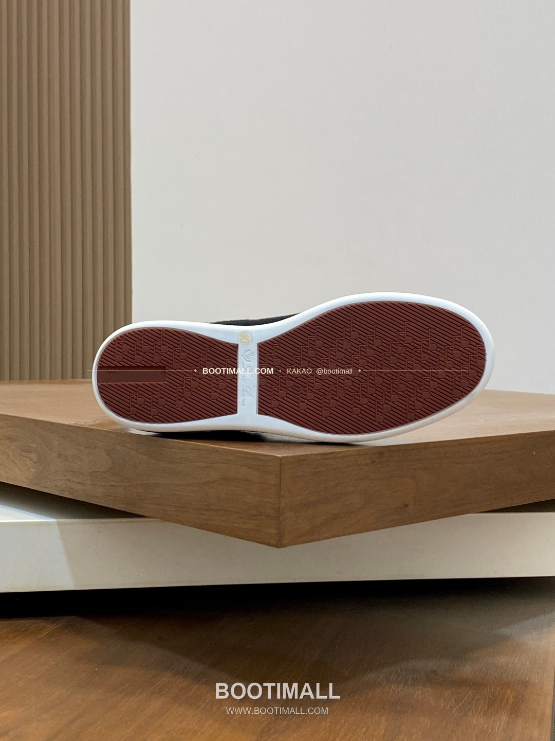 로로피아나 페코라네라 울 레더트림 워크 스니커즈 블랙 Loro Piana Pecora Nera Wool Leather Trim Walk Sneakers 9