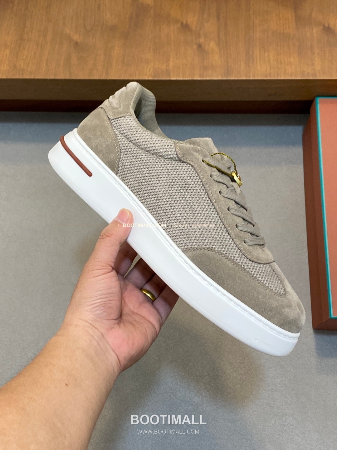 로로피아나 페코라네라 울 레더트림 워크 스니커즈 카키 Loro Piana Pecora Nera Wool Leather Trim Walk Sneakers 4