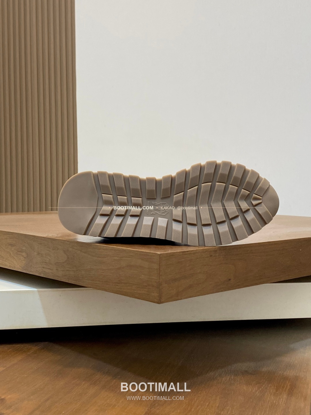 브루넬로쿠치넬리 송아지가죽 스웨이드 레더 믹스 슬립온 스니커즈 네이비 Brunello Cucinelli Calfskin Suede Leather Mix Slip-On Sneakers 9