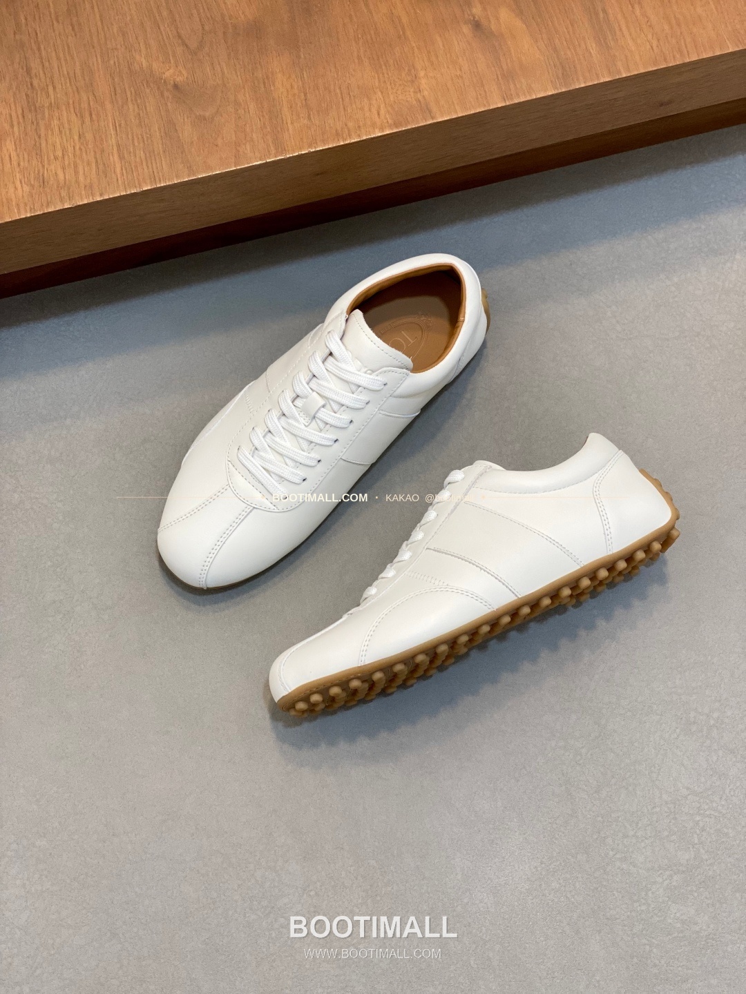 토즈 송아지가죽 고미노 러버솔 슬립온 로퍼 화이트 Tod’s Calfskin Gommino Rubber Sole Slip-On Loafers 5