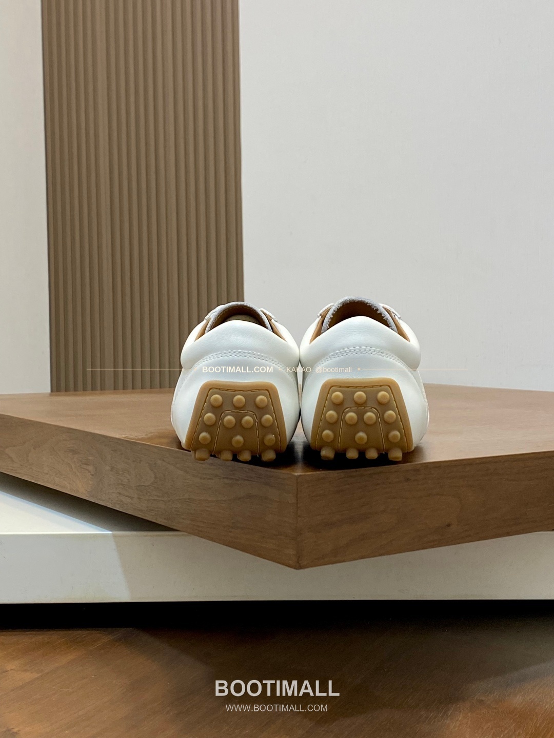 토즈 송아지가죽 고미노 러버솔 슬립온 로퍼 화이트 Tod’s Calfskin Gommino Rubber Sole Slip-On Loafers 8