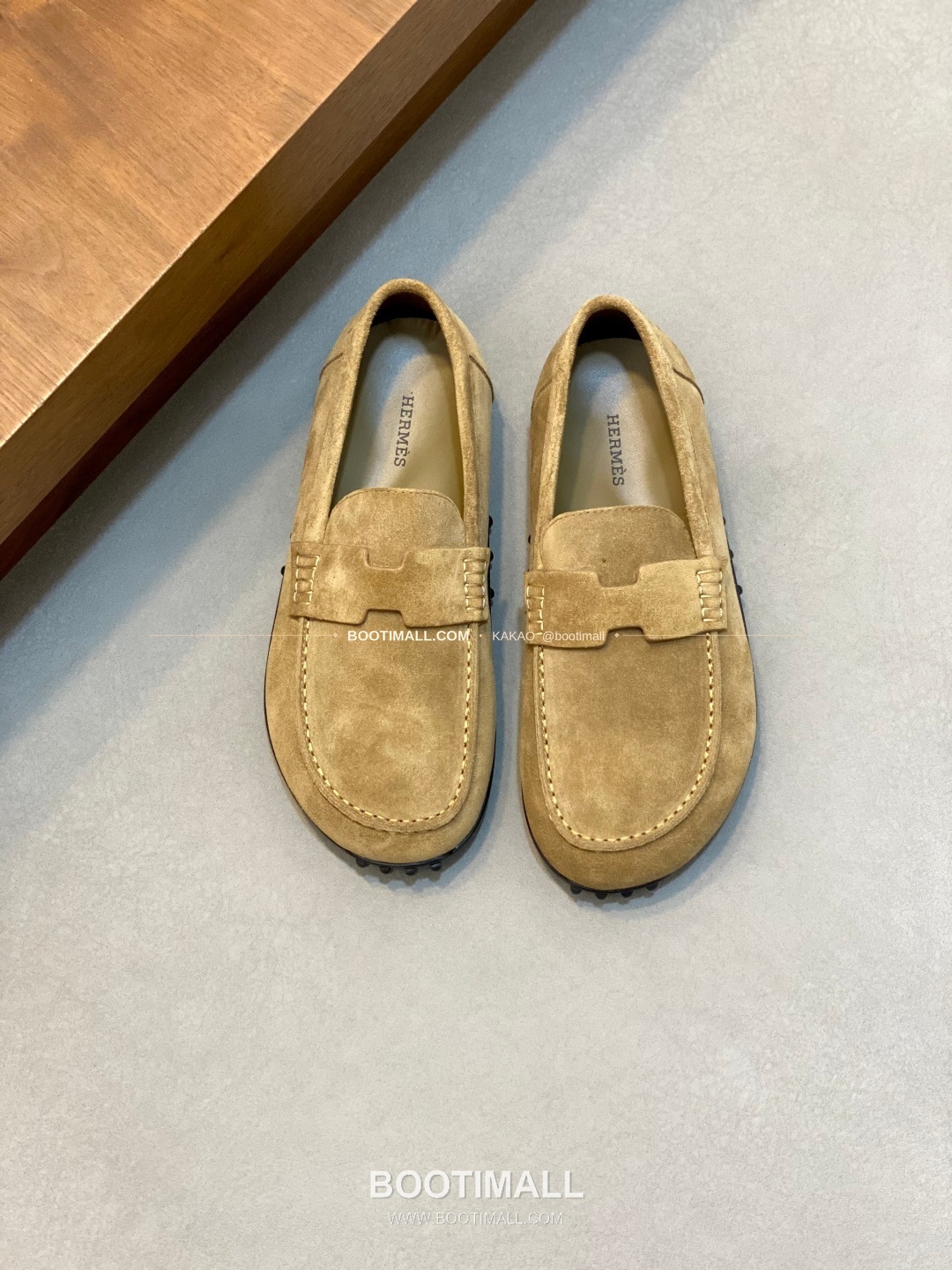 에르메스 송아지가죽 H로고 슬립온 로퍼 라이트브라운 Hermes Calfskin H Logo Slip-On Loafers 1
