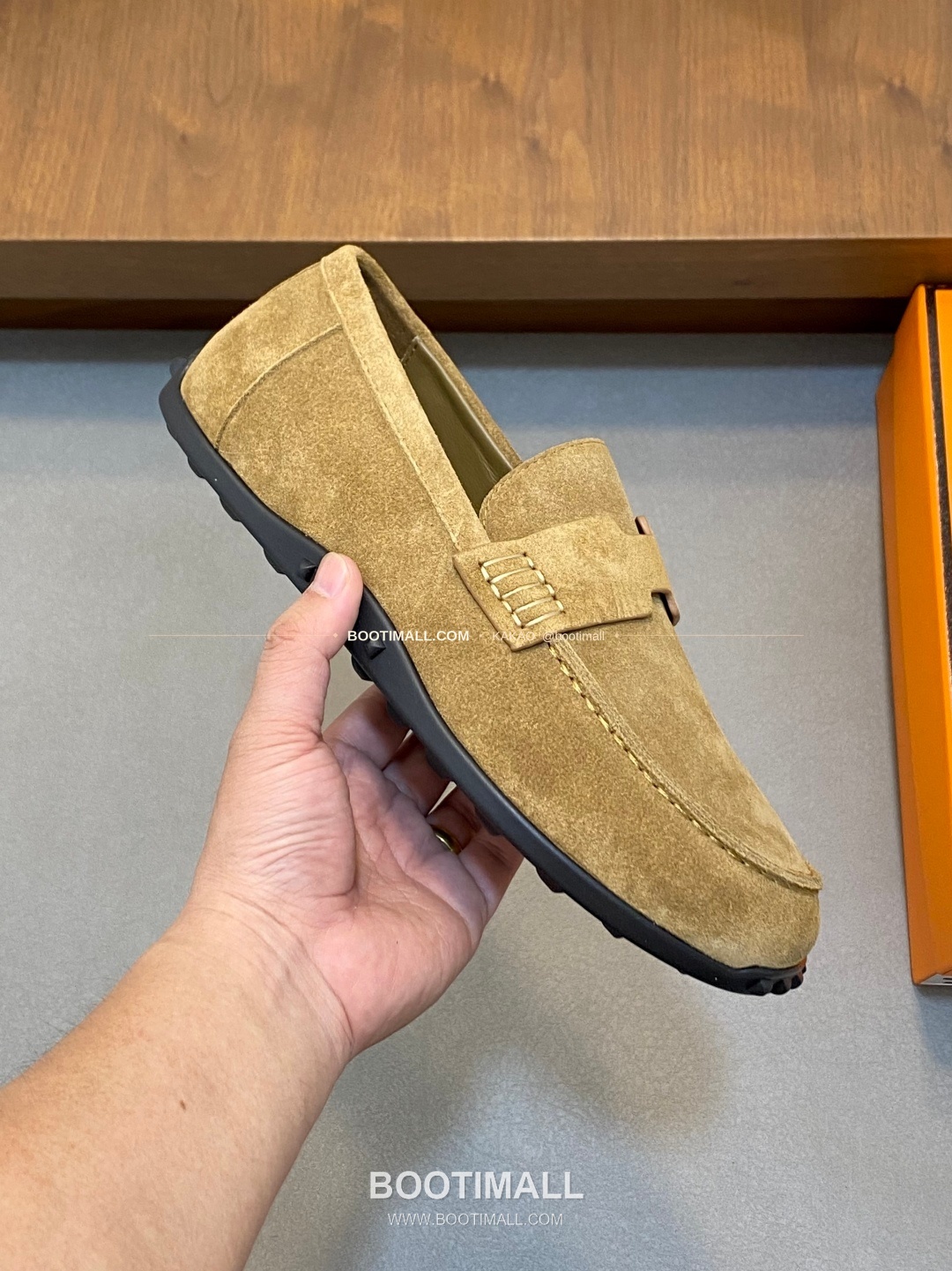 에르메스 송아지가죽 H로고 슬립온 로퍼 라이트브라운 Hermes Calfskin H Logo Slip-On Loafers 4