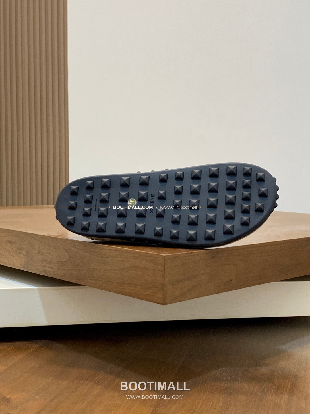 에르메스 송아지가죽 H로고 슬립온 로퍼 베이지 Hermes Calfskin H Logo Slip-On Loafers 9