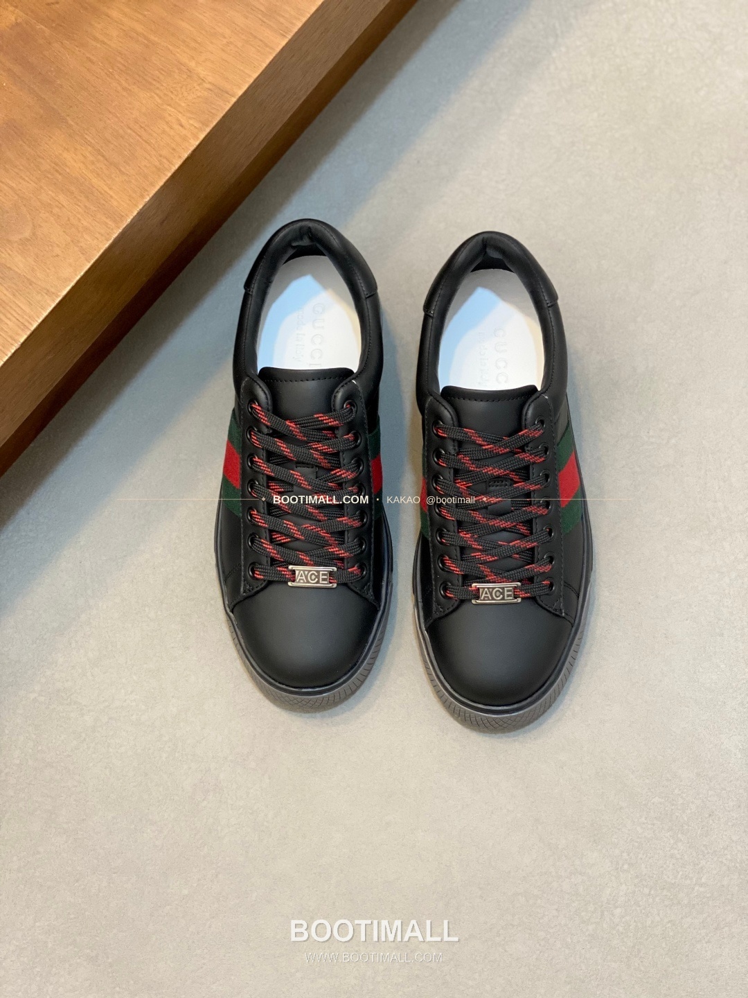 구찌 나파가죽 로고 레이스업 스니커즈 블랙 Gucci Nappa Calfskin Logo Lace-Up Sneakers 1