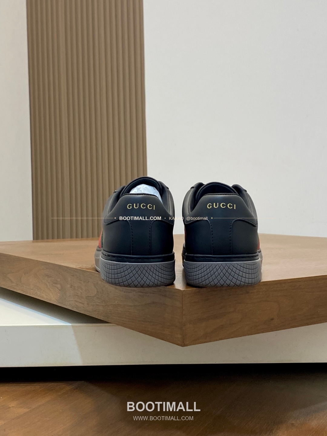 구찌 나파가죽 로고 레이스업 스니커즈 블랙 Gucci Nappa Calfskin Logo Lace-Up Sneakers 8