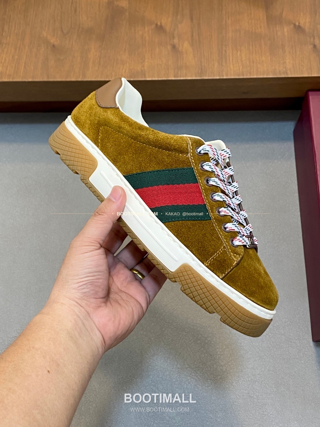 구찌 나파가죽 로고 레이스업 스니커즈 브라운 Gucci Nappa Calfskin Logo Lace-Up Sneakers 4