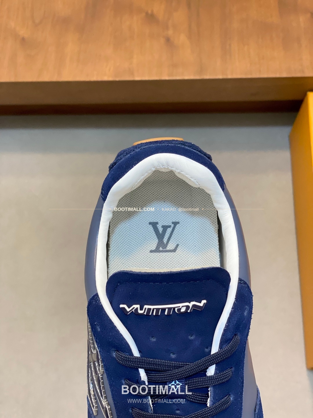 루이비통 플라이니트 모노그램 로고 레이스업 스니커즈 네이비 Louis Vuitton Flyknit Monogram Logo Lace-Up Sneakers 7