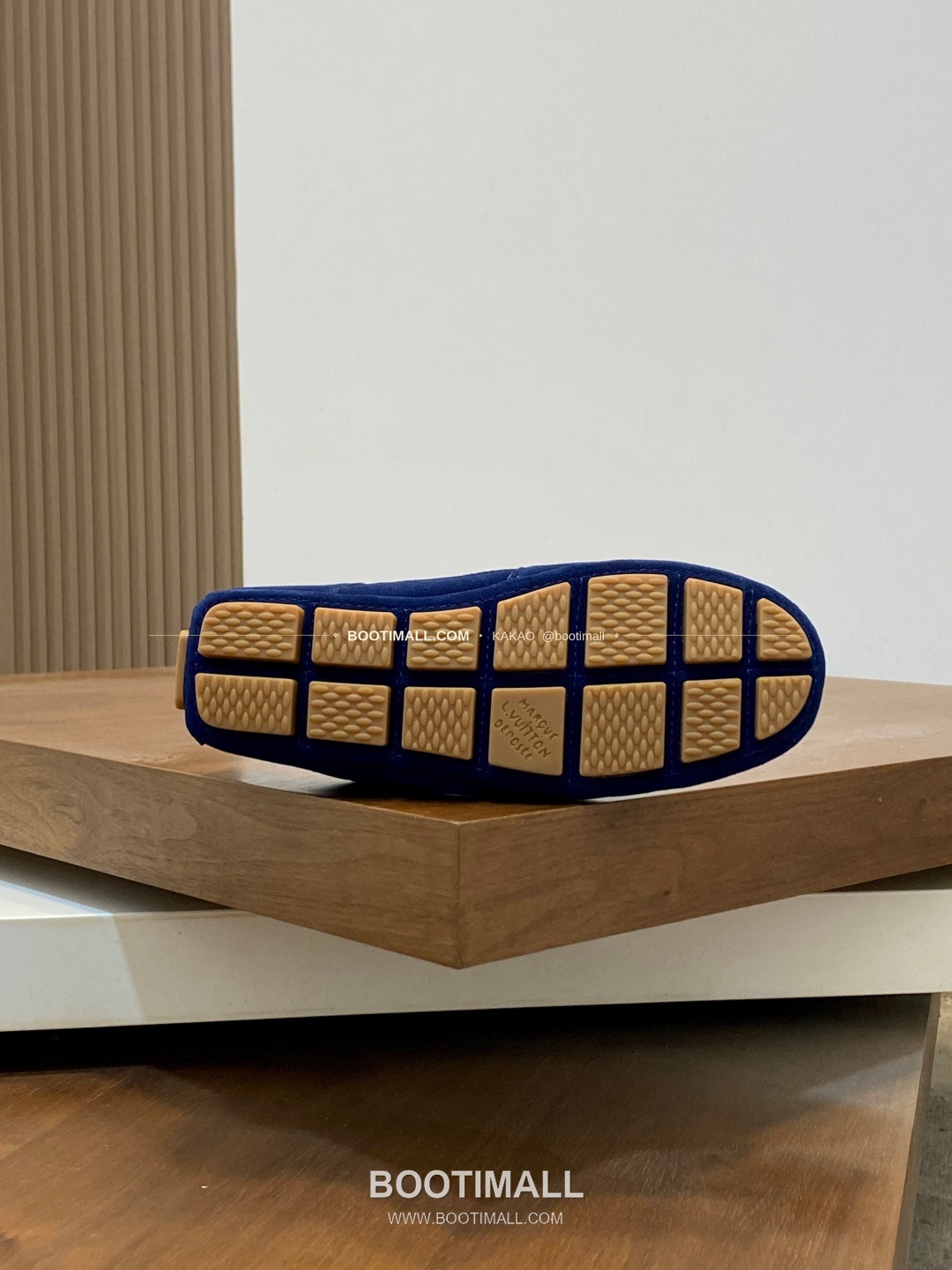 루이비통 플라이니트 모노그램 로고 레이스업 스니커즈 네이비 Louis Vuitton Flyknit Monogram Logo Lace-Up Sneakers 9