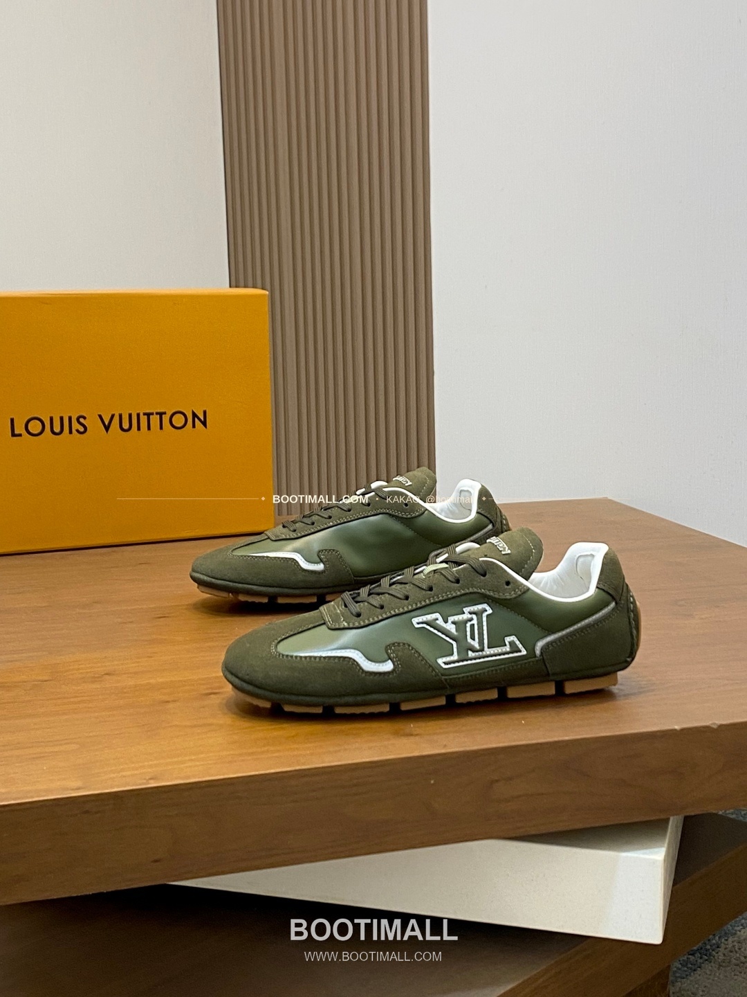 루이비통 플라이니트 모노그램 로고 레이스업 스니커즈 카키 Louis Vuitton Flyknit Monogram Logo Lace-Up Sneakers 3