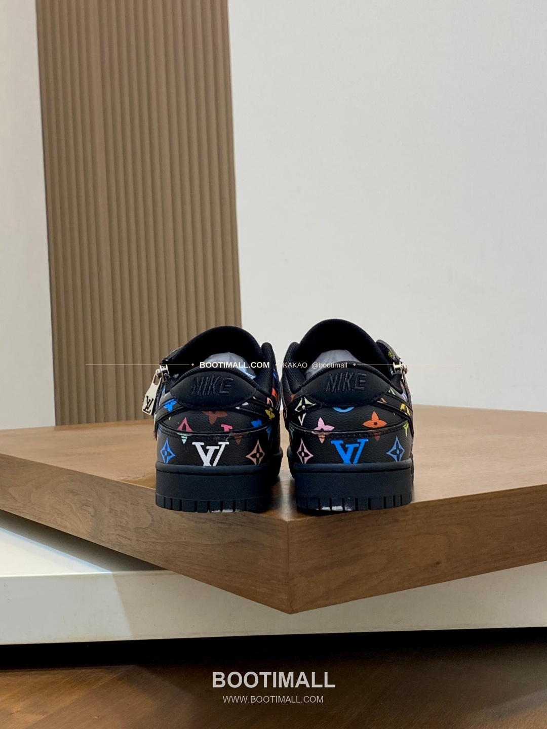 루이비통 에어 그레인 송아지가죽 로고 레이스업 스니커즈 멀티칼라 Louis Vuitton AIR Grained Calfskin Logo Lace-Up Sneakers 8