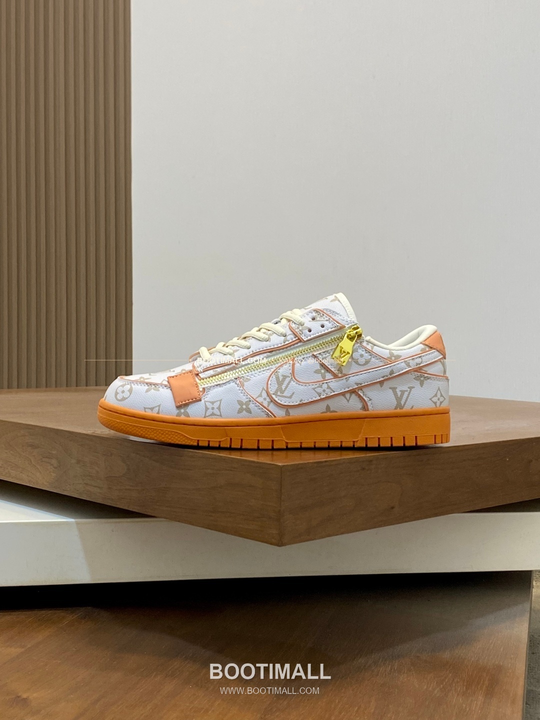 루이비통 에어 그레인 송아지가죽 로고 레이스업 스니커즈 Louis Vuitton AIR Grained Calfskin Logo Lace-Up Sneakers 2