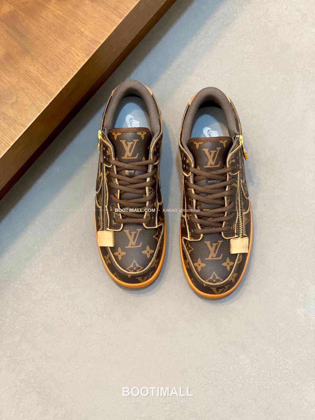 루이비통 에어 그레인 송아지가죽 로고 레이스업 스니커즈 Louis Vuitton AIR Grained Calfskin Logo Lace-Up Sneakers 1