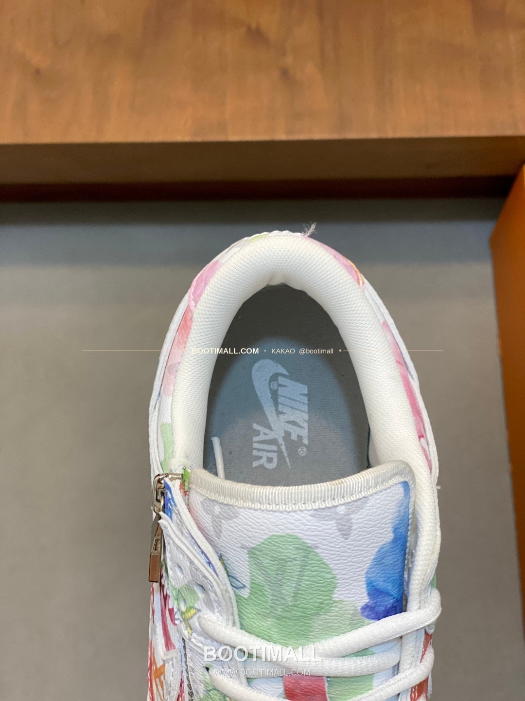 루이비통 에어 그레인 송아지가죽 로고 레이스업 스니커즈 Louis Vuitton AIR Grained Calfskin Logo Lace-Up Sneakers 7