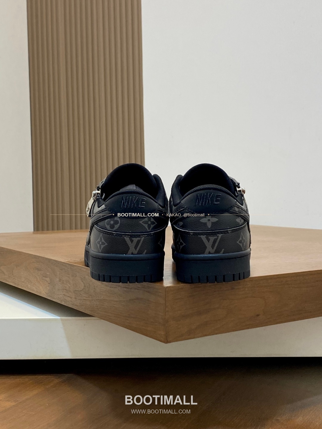 루이비통 에어 그레인 송아지가죽 로고 레이스업 스니커즈 Louis Vuitton AIR Grained Calfskin Logo Lace-Up Sneakers 8