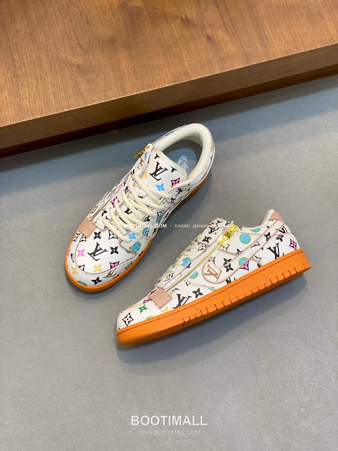 루이비통 에어 그레인 송아지가죽 로고 레이스업 스니커즈 Louis Vuitton AIR Grained Calfskin Logo Lace-Up Sneakers 5