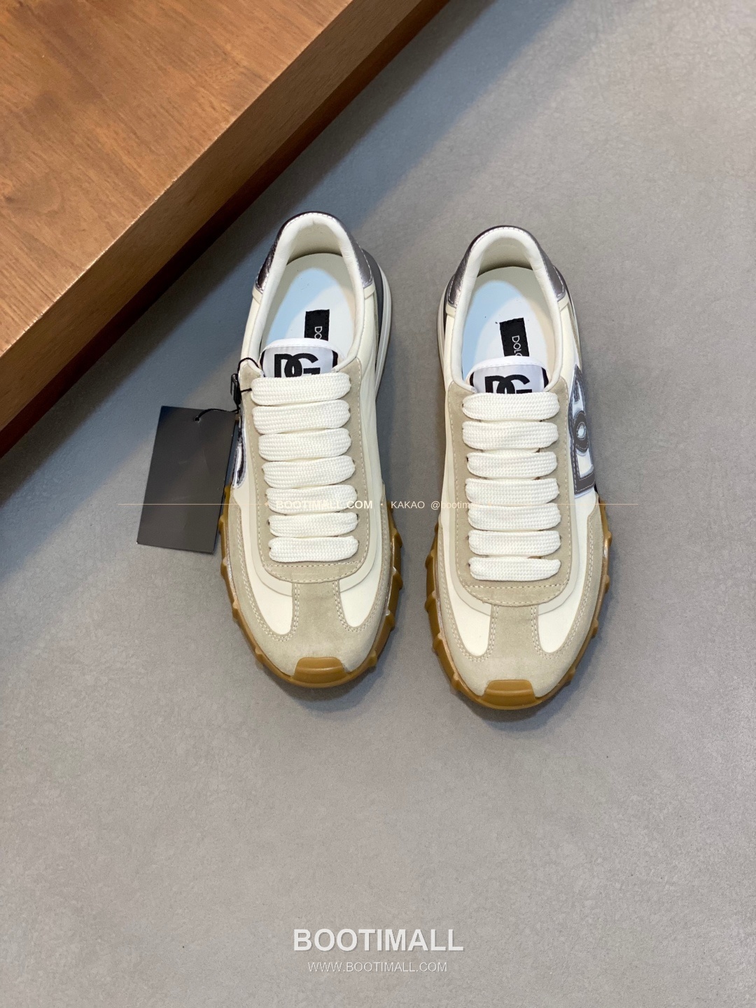 돌체앤가바나 송아지가죽 믹스 로고 레이스업 스니커즈 Dolce & Gabbana Calfskin Mix Logo Lace-Up Sneakers 1