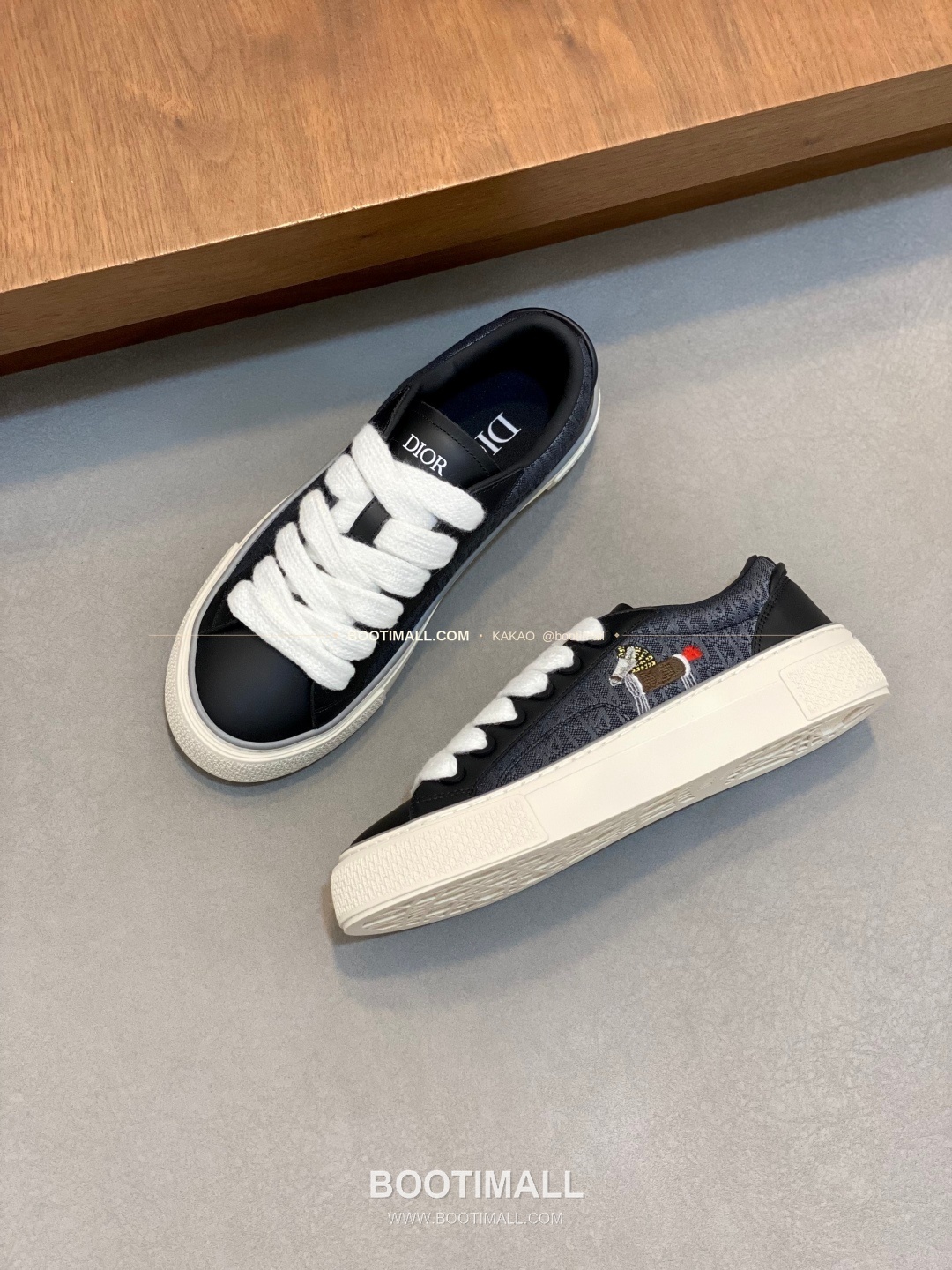 디올 송아지가죽 오블리크 로고 레이스업 스니커즈 블랙 Dior Calfskin Oblique Logo Lace-Up Sneakers 5