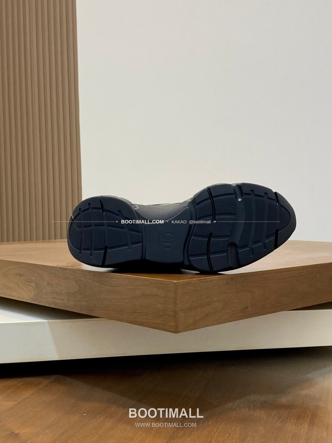 디올 스웨이드 메쉬 로고 레이스업 스니커즈 블랙 Dior Suede Mesh Logo Lace-Up Sneakers 9