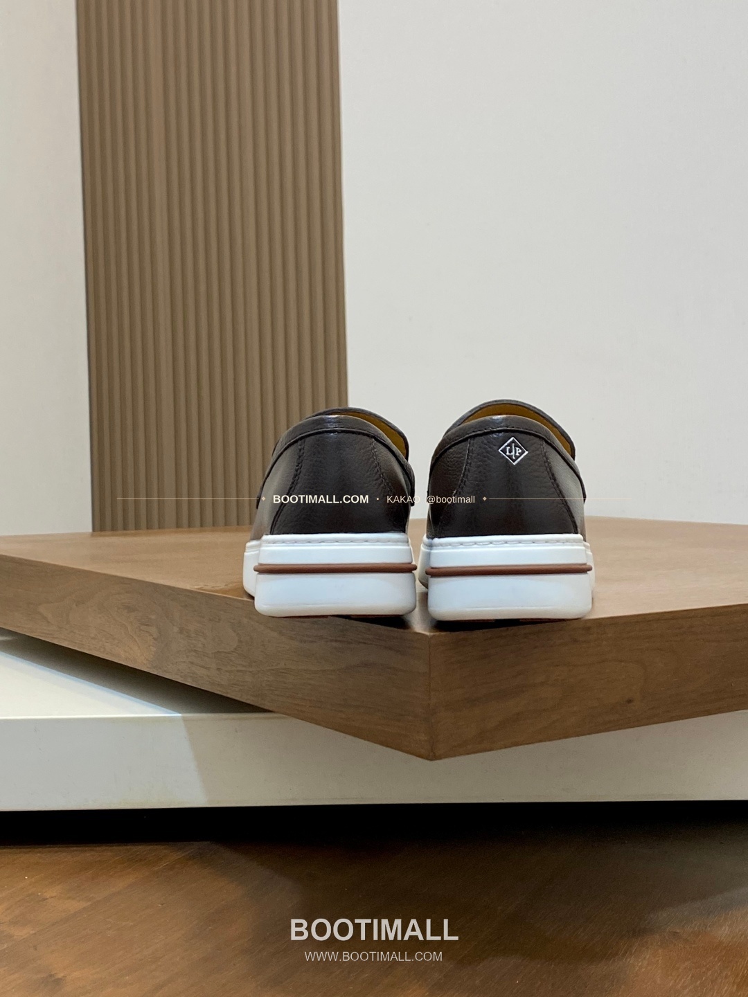 로로피아나 송아지가죽 스웨이드 믹스 로고 슬립온 다크브라운 Loro Piana Calfskin Suede Mix Logo Slip-On Sneakers 8