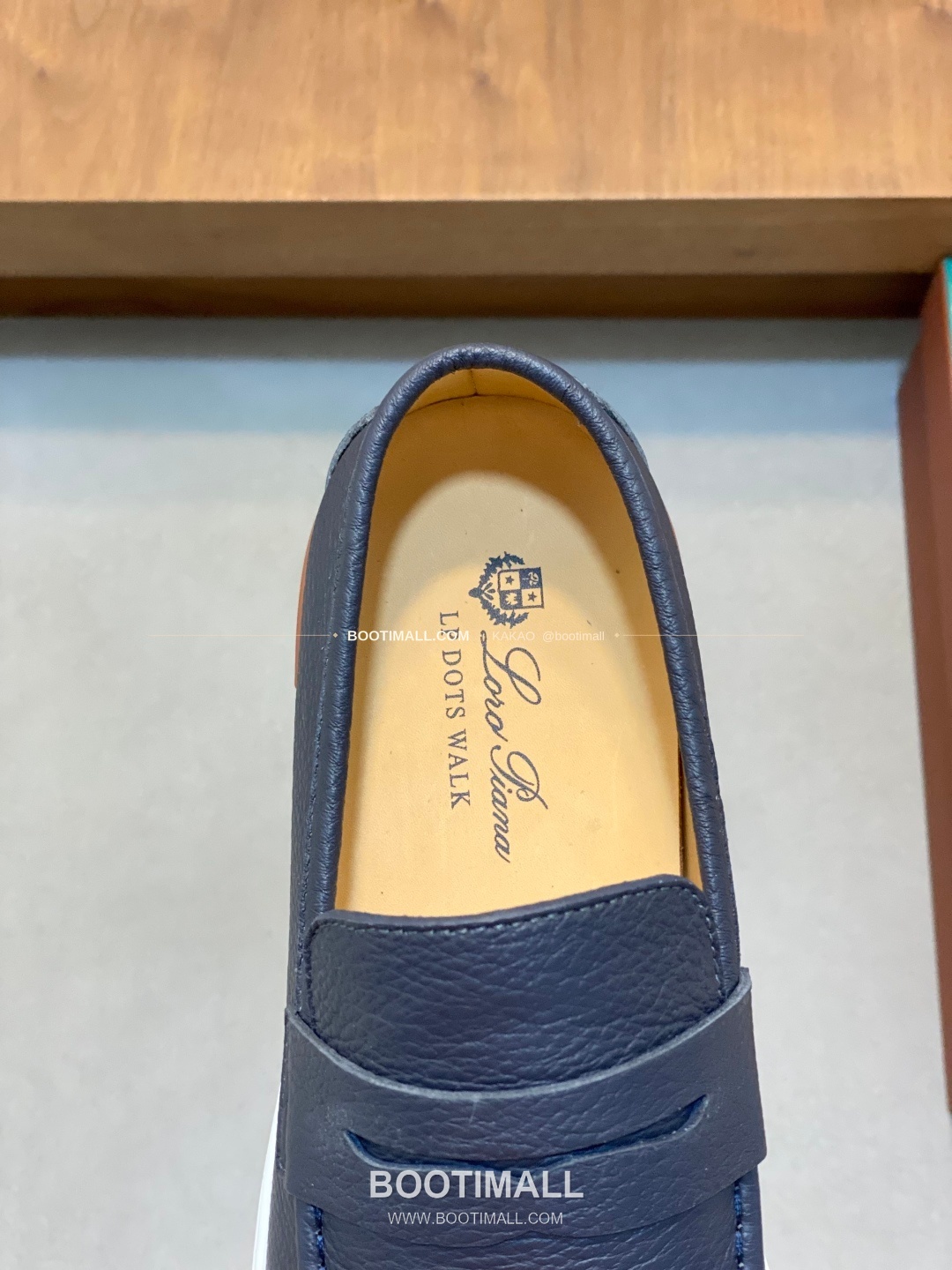 로로피아나 송아지가죽 스웨이드 믹스 로고 슬립온 네이비 Loro Piana Calfskin Suede Mix Logo Slip-On Sneakers 7