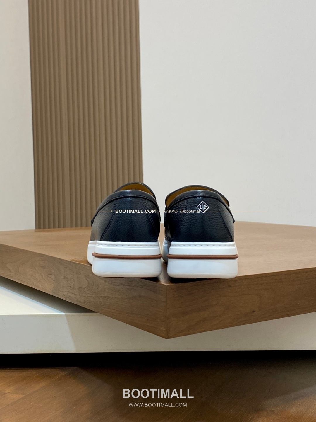 로로피아나 송아지가죽 스웨이드 믹스 로고 슬립온 블랙 Loro Piana Calfskin Suede Mix Logo Slip-On Sneakers 8