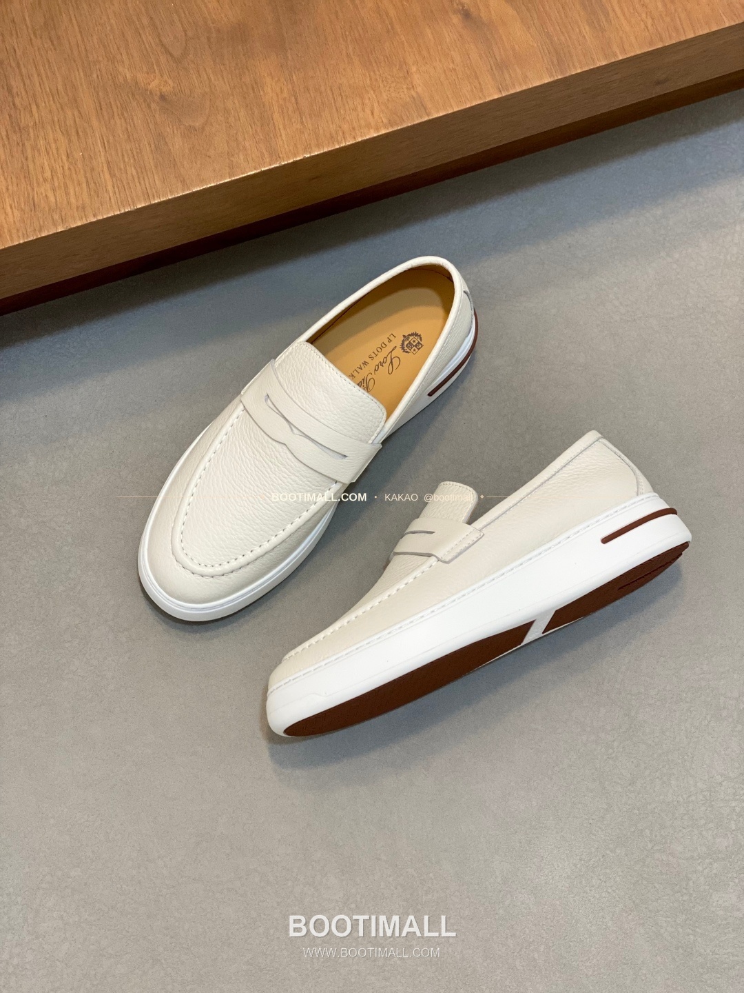 로로피아나 송아지가죽 스웨이드 믹스 로고 슬립온 화이트 Loro Piana Calfskin Suede Mix Logo Slip-On Sneakers 5