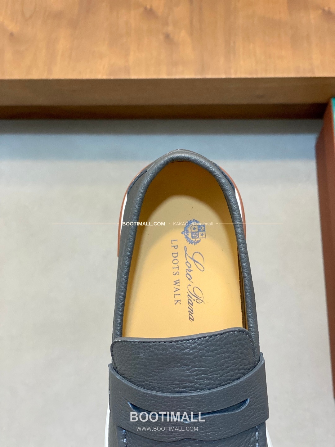 로로피아나 송아지가죽 스웨이드 믹스 로고 슬립온 그레이 Loro Piana Calfskin Suede Mix Logo Slip-On Sneakers 7