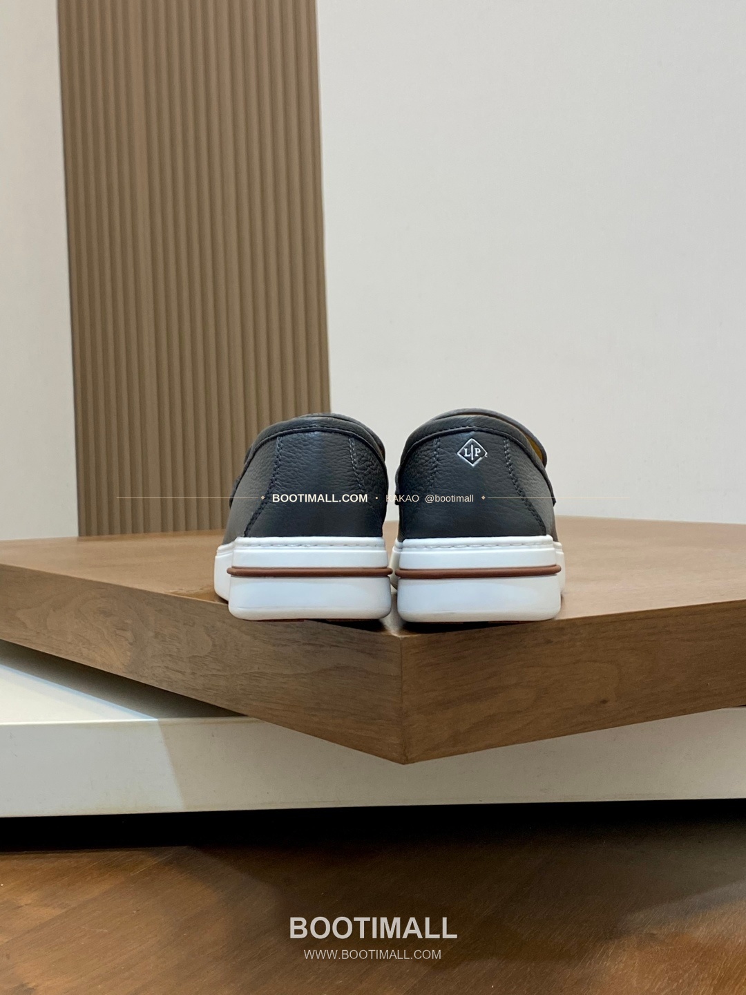 로로피아나 송아지가죽 스웨이드 믹스 로고 슬립온 그레이 Loro Piana Calfskin Suede Mix Logo Slip-On Sneakers 8