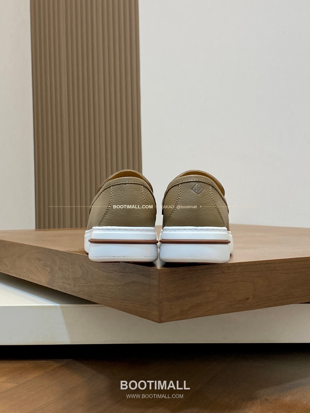 로로피아나 송아지가죽 스웨이드 믹스 로고 슬립온 브라운 Loro Piana Calfskin Suede Mix Logo Slip-On Sneakers 8