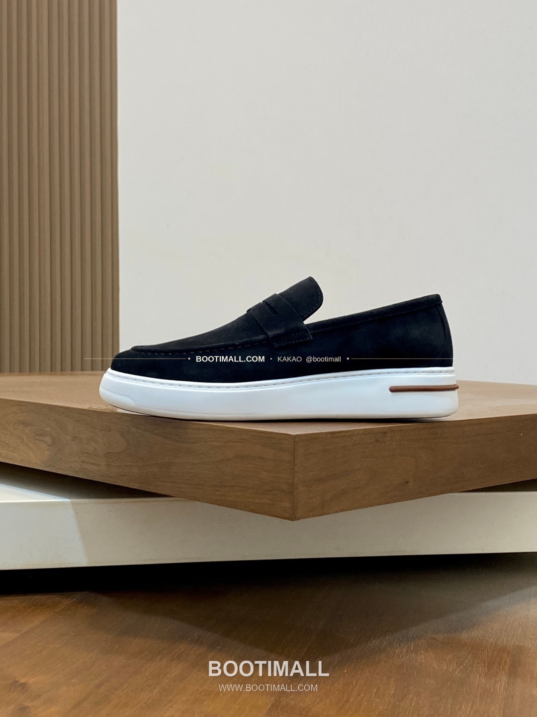 로로피아나 송아지가죽 스웨이드 믹스 로고 로퍼 블랙 Loro Piana Calfskin Suede Mix Logo Loafers 2