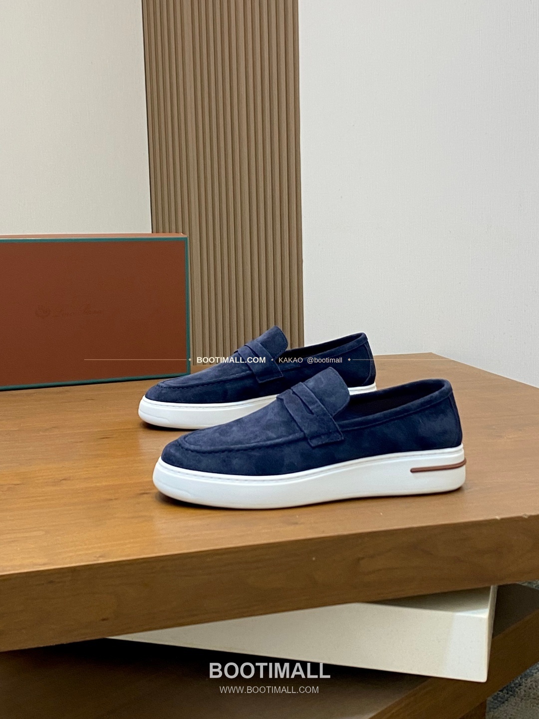 로로피아나 송아지가죽 스웨이드 믹스 로고 로퍼 네이비 Loro Piana Calfskin Suede Mix Logo Loafers 3