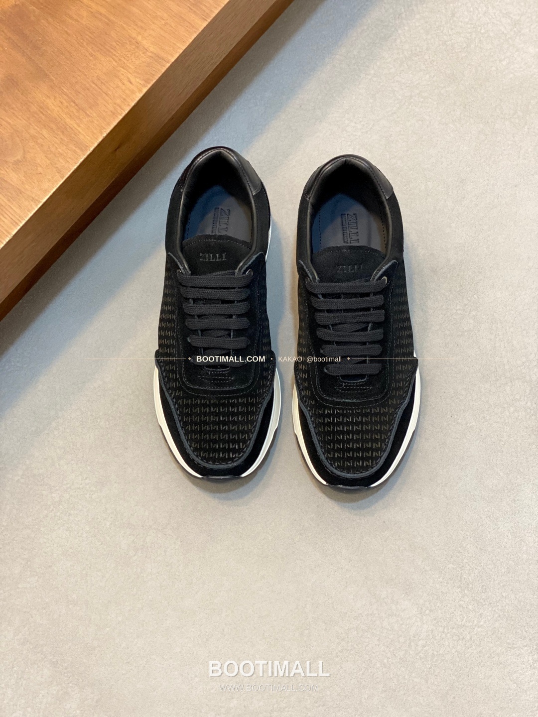 질리 그레인가죽 로고 레이스업 스니커즈 블랙 ZILLI Grained Calfskin Logo Lace-Up Sneakers 1