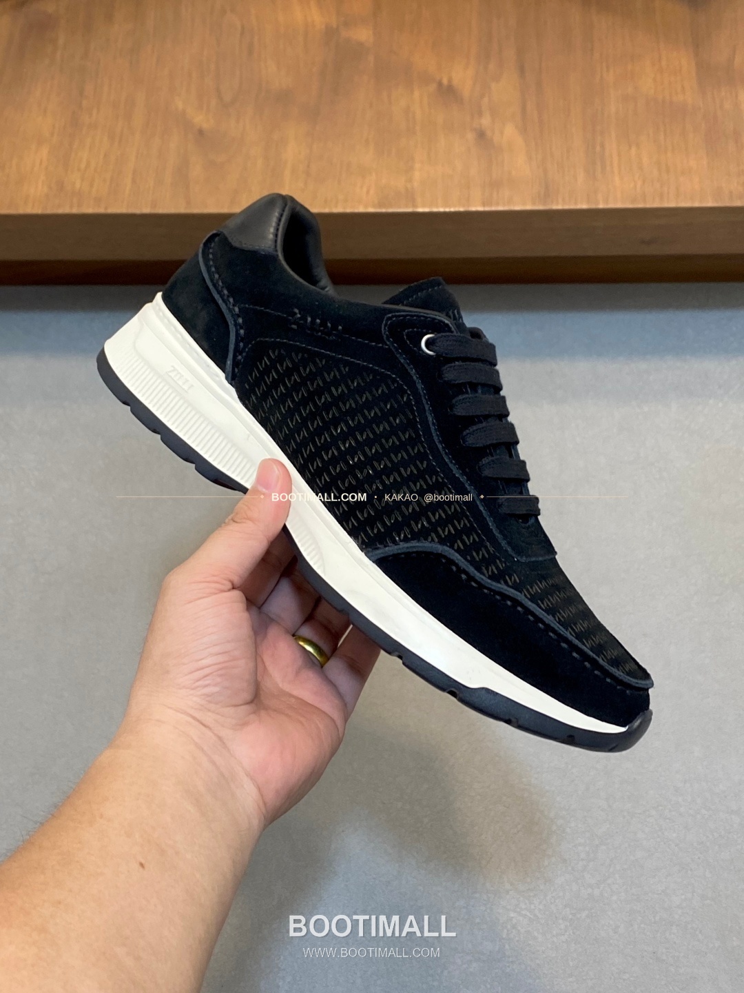 질리 그레인가죽 로고 레이스업 스니커즈 블랙 ZILLI Grained Calfskin Logo Lace-Up Sneakers 4