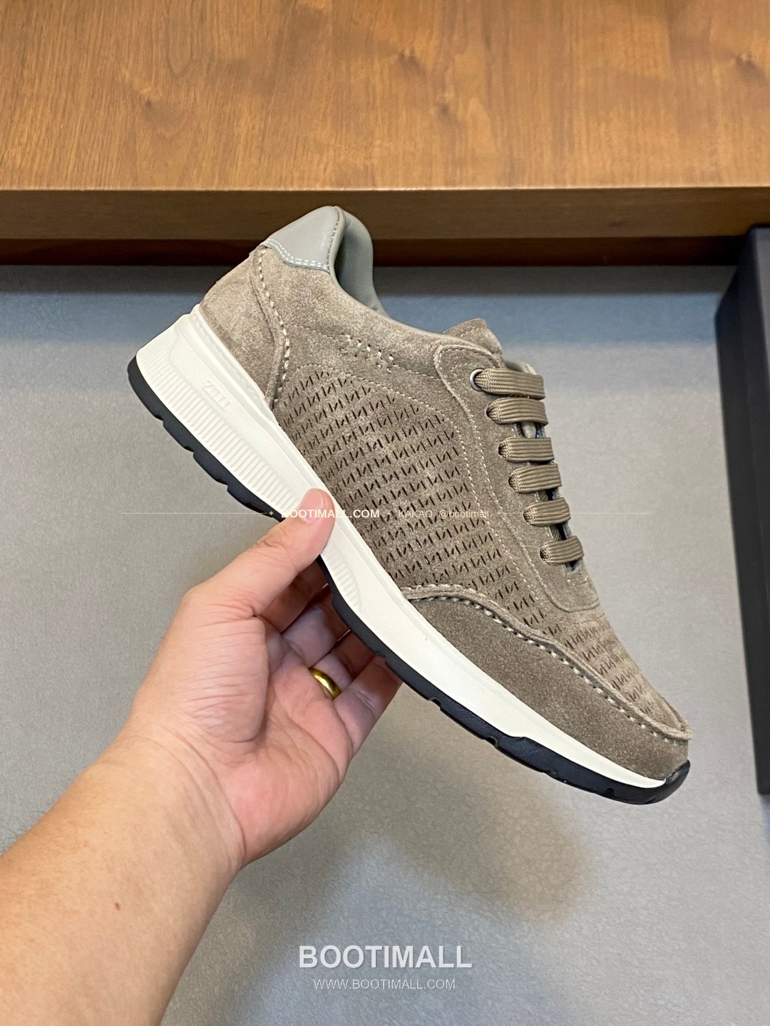 질리 그레인가죽 로고 레이스업 스니커즈 브라운 ZILLI Grained Calfskin Logo Lace-Up Sneakers 4