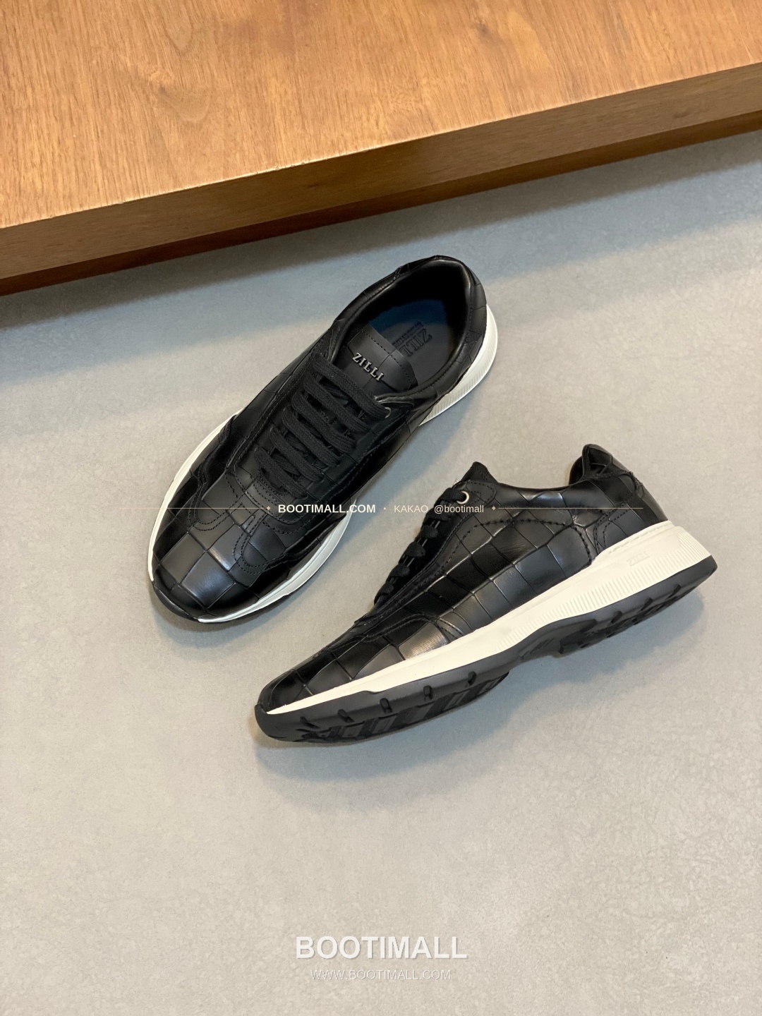 질리 그레인 송아지가죽 스티치 로고 레이스업 스니커즈 블랙 ZILLI Grained Calfskin Stitch Logo Lace-Up Sneakers 5