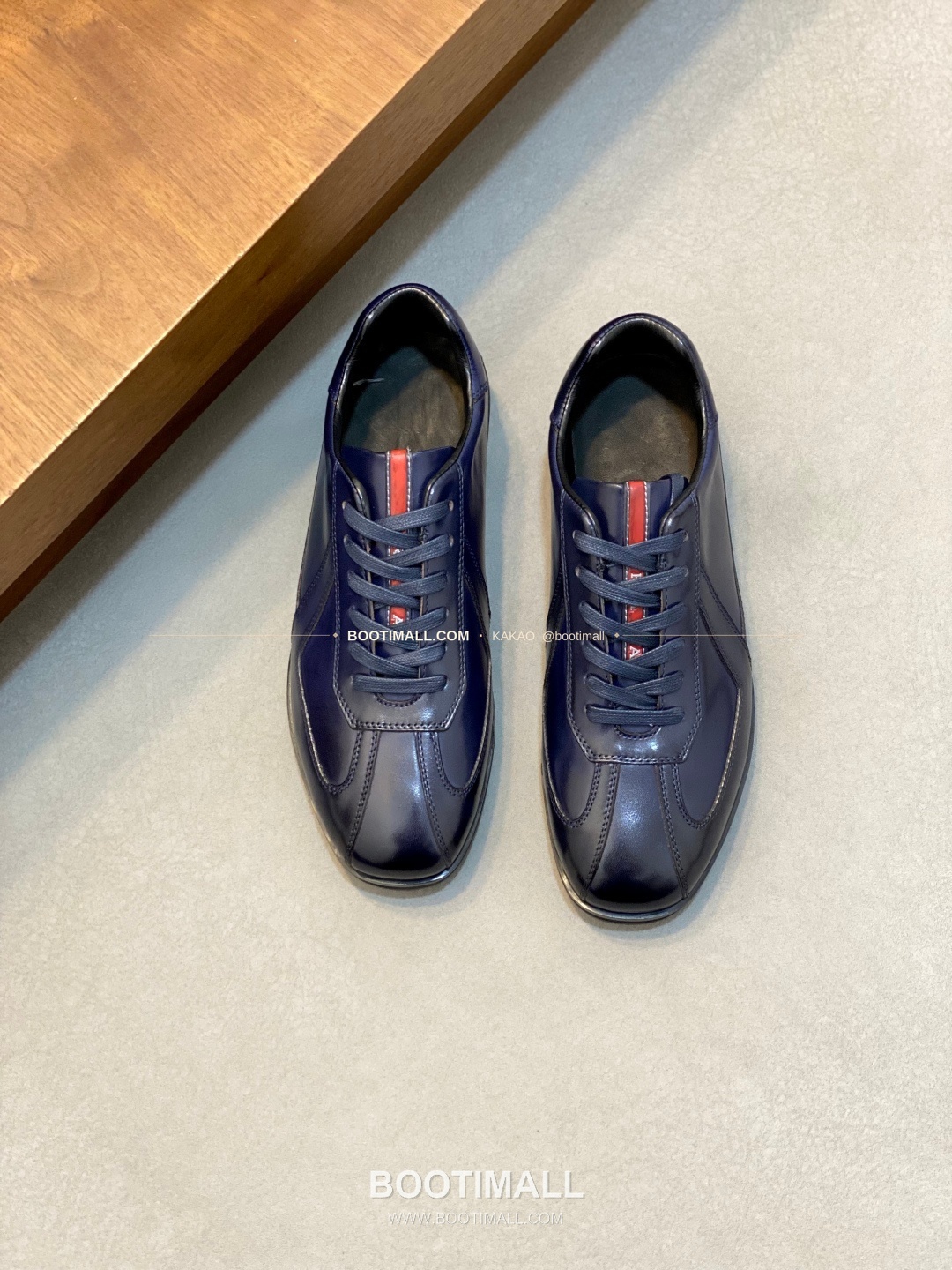 프라다 메쉬 가죽 믹스 로고 레이스업 스니커즈 네이비 Prada Mesh Calfskin Mix Logo Lace-Up Sneakers 1