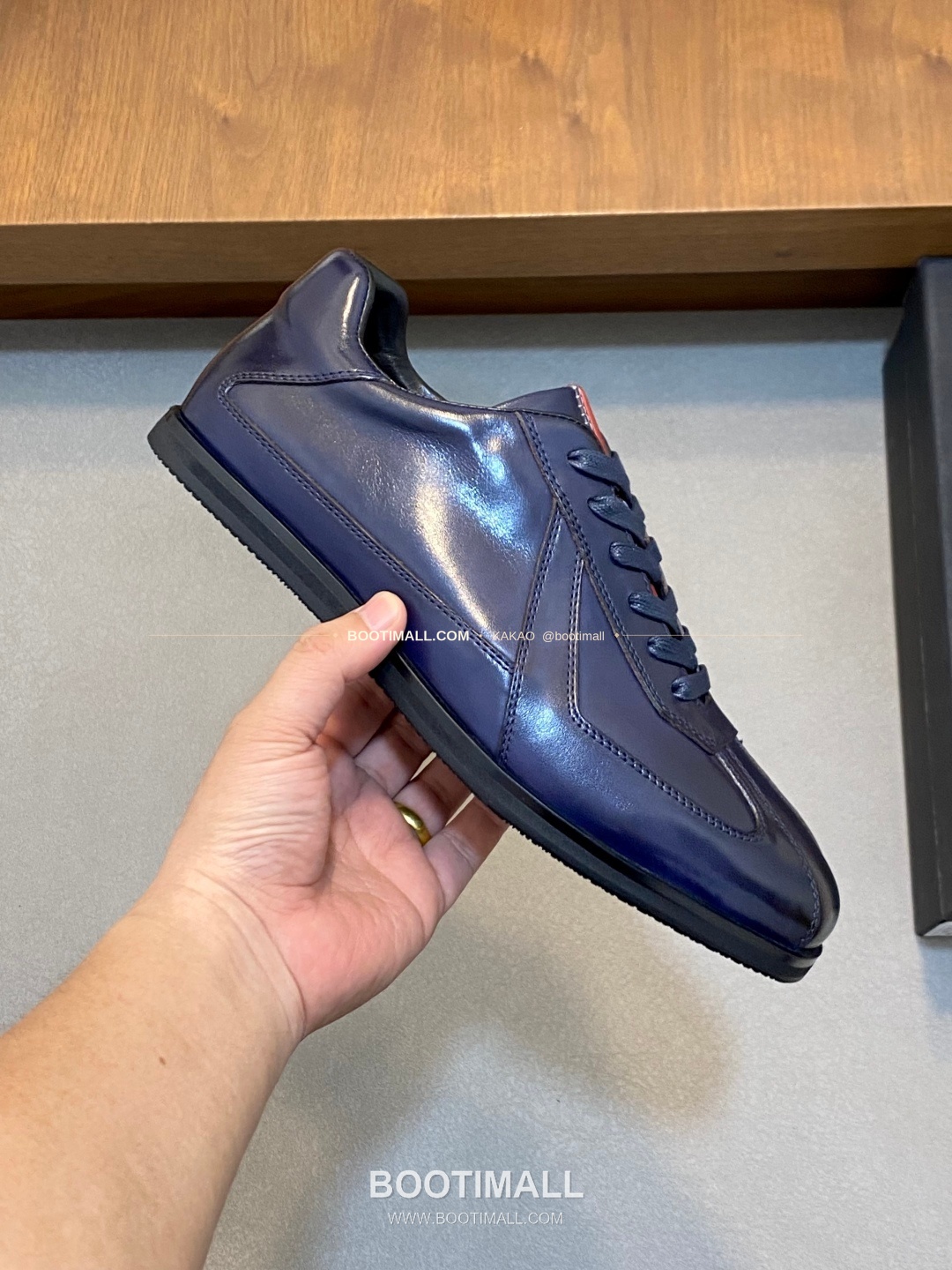 프라다 메쉬 가죽 믹스 로고 레이스업 스니커즈 네이비 Prada Mesh Calfskin Mix Logo Lace-Up Sneakers 4