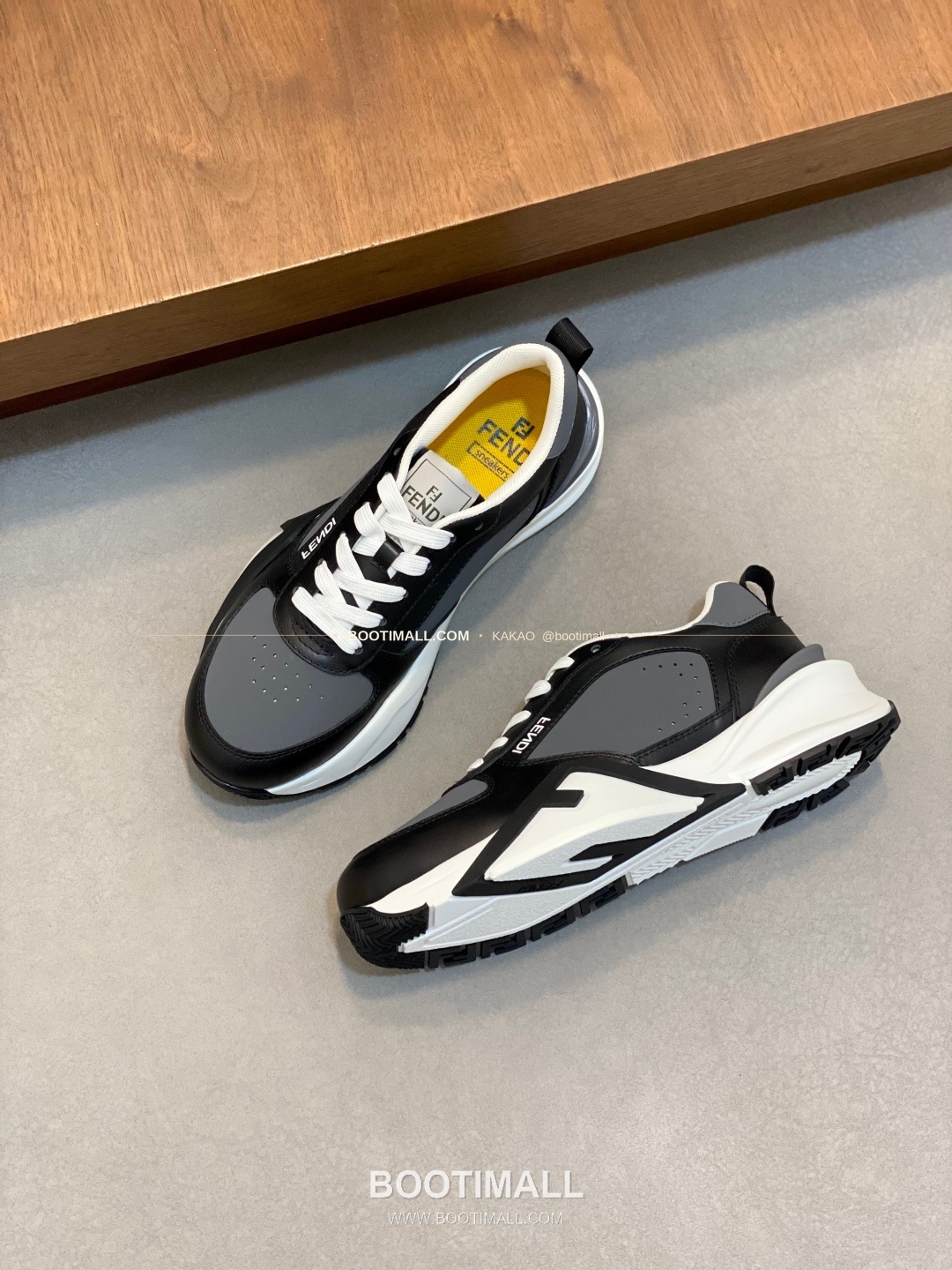 펜디 플로우 테크패브릭 레더 로고 밴딩 스니커즈 그레이 Fendi Flow Tech Fabric Leather Logo Band Sneakers 5