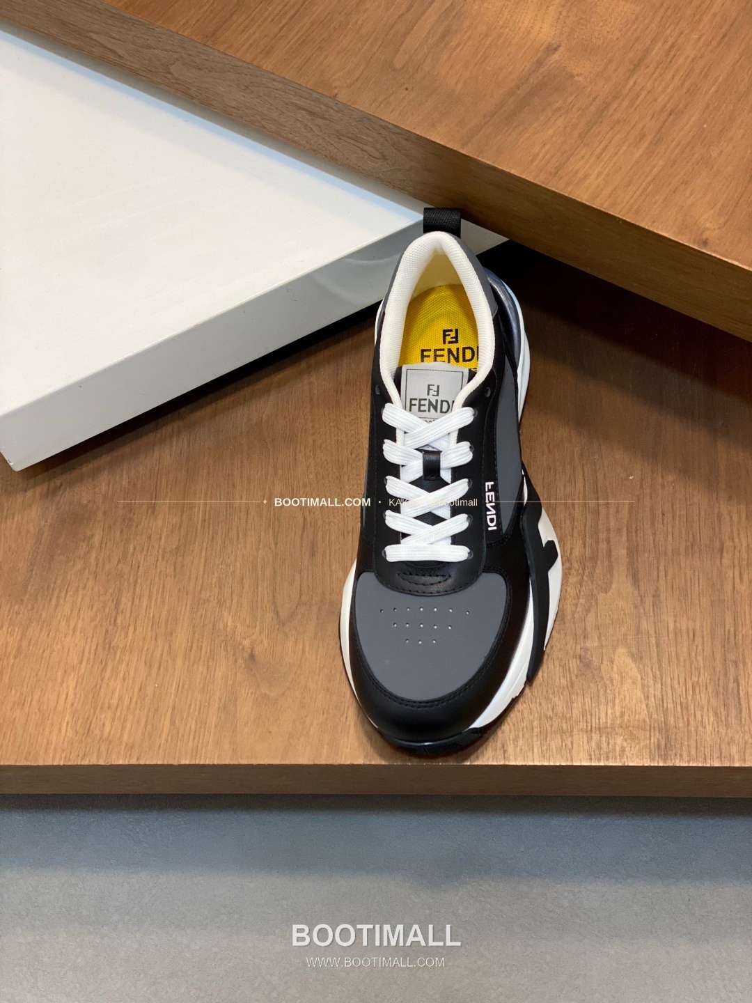 펜디 플로우 테크패브릭 레더 로고 밴딩 스니커즈 그레이 Fendi Flow Tech Fabric Leather Logo Band Sneakers 6