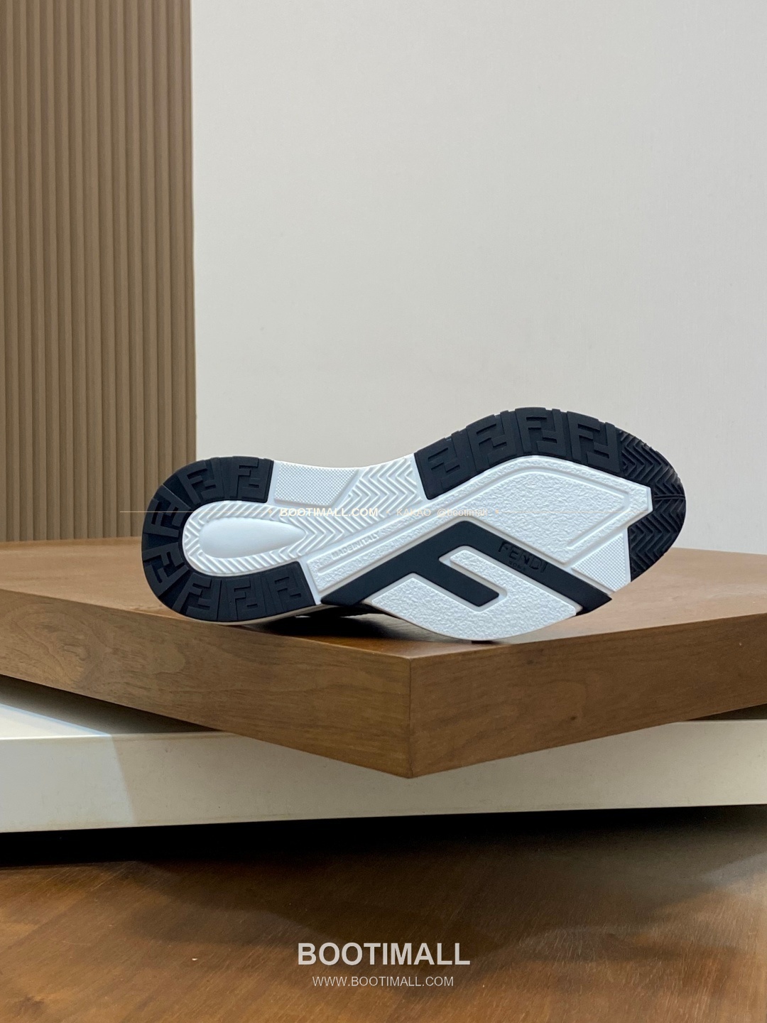 펜디 플로우 테크패브릭 레더 로고 밴딩 스니커즈 브라운 Fendi Flow Tech Fabric Leather Logo Band Sneakers 9