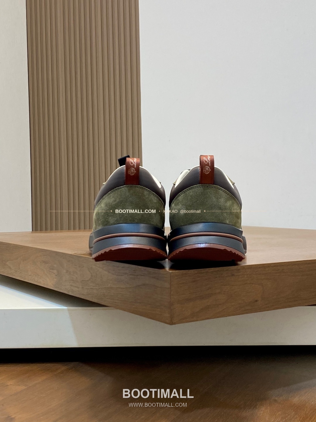 로로피아나 캐시미어 플라이니트 메쉬 레더 로고 레이스업 스니커즈 카키 Loro Piana Cashmere Flyknit Mesh Leather Logo Lace-Up Sneakers 8