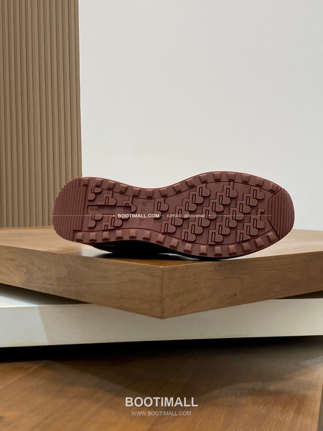 로로피아나 캐시미어 플라이니트 메쉬 레더 로고 레이스업 스니커즈 카키 Loro Piana Cashmere Flyknit Mesh Leather Logo Lace-Up Sneakers 9