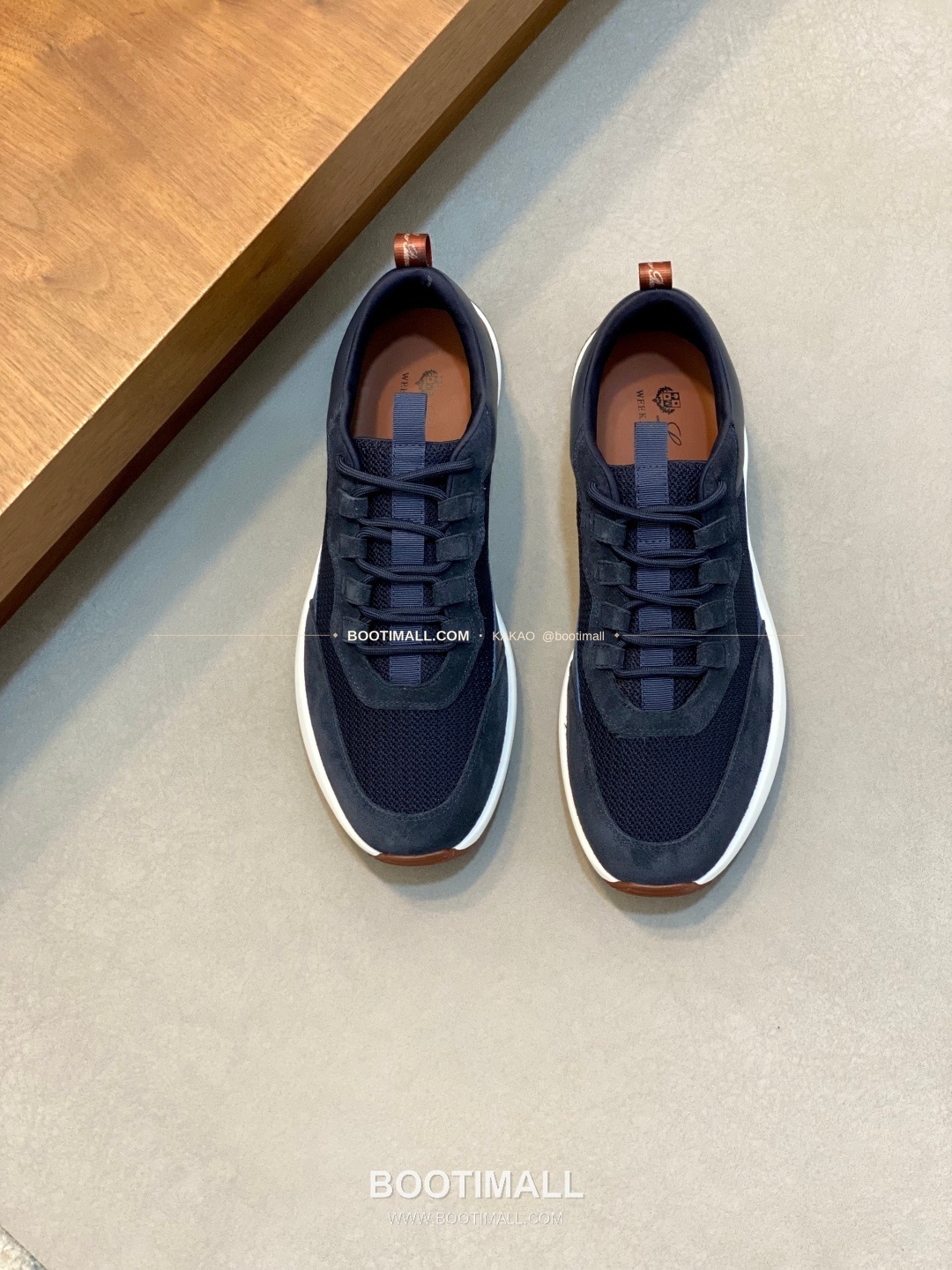 로로피아나 캐시미어 플라이니트 메쉬 레더 로고 레이스업 스니커즈 네이비 Loro Piana Cashmere Flyknit Mesh Leather Logo Lace-Up Sneakers 1