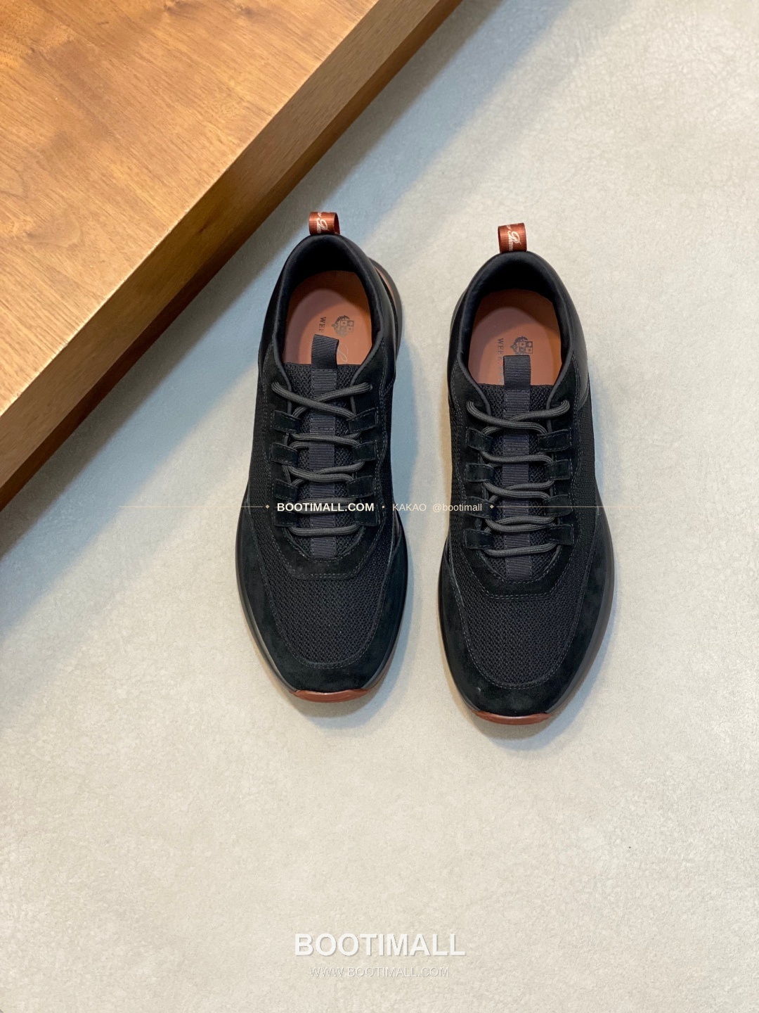 로로피아나 캐시미어 플라이니트 메쉬 레더 로고 레이스업 스니커즈 블랙 Loro Piana Cashmere Flyknit Mesh Leather Logo Lace-Up Sneakers 1